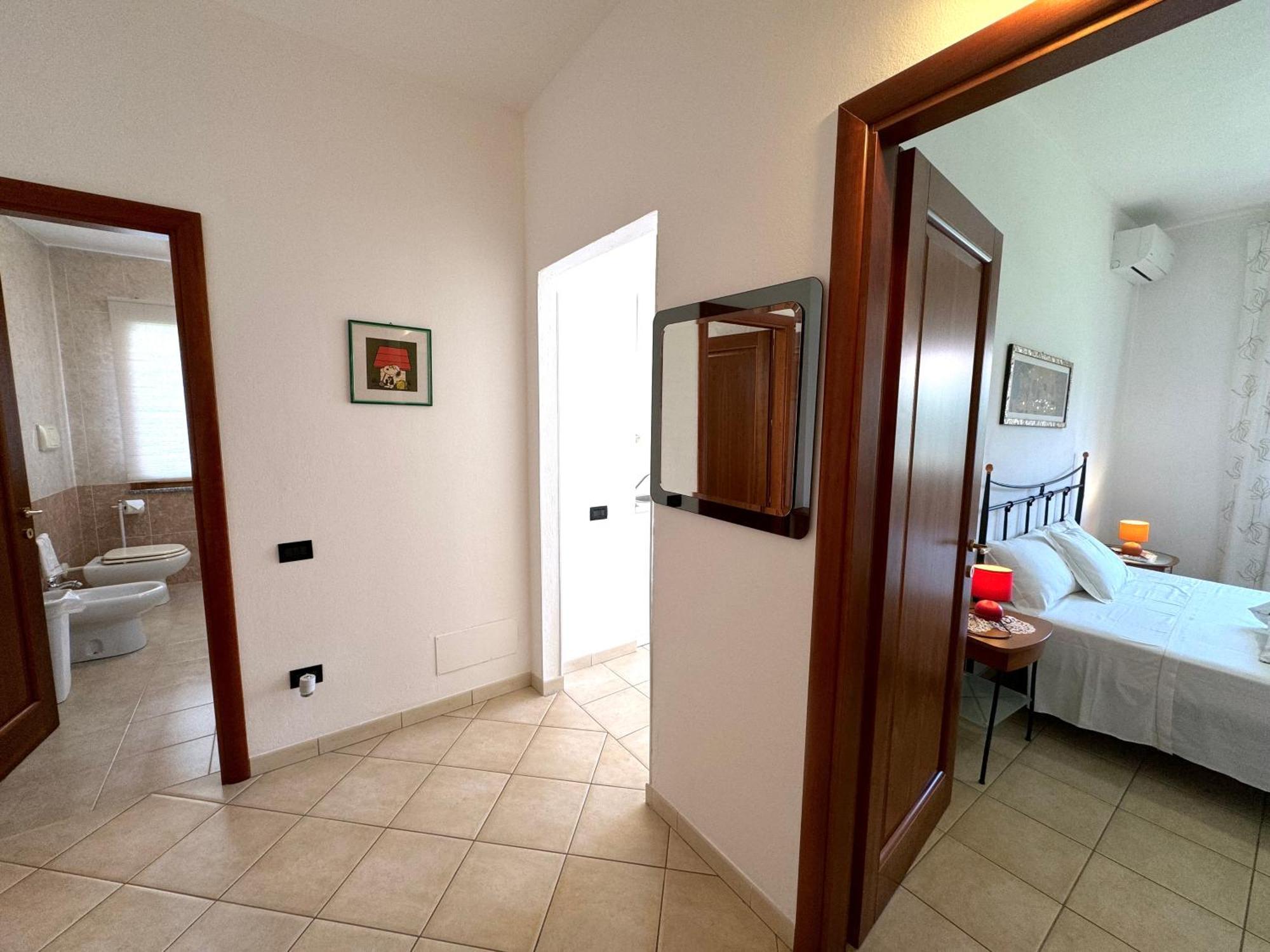 Rosa'S House - Zona Ospedaliera Leilighet Cagliari Eksteriør bilde