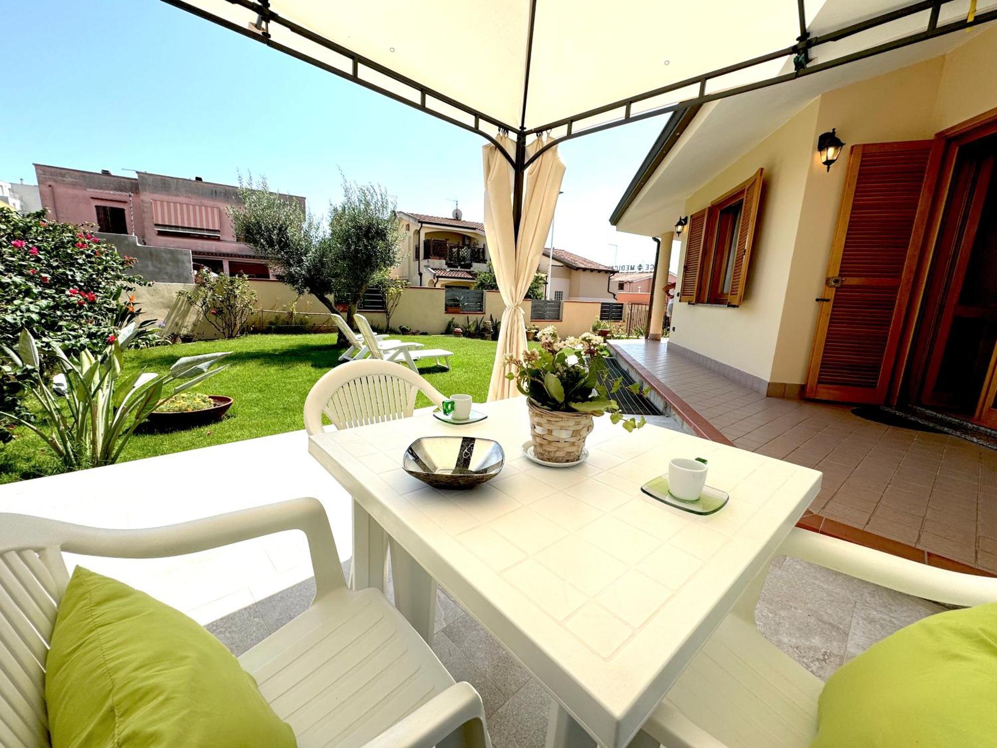 Rosa'S House - Zona Ospedaliera Leilighet Cagliari Eksteriør bilde