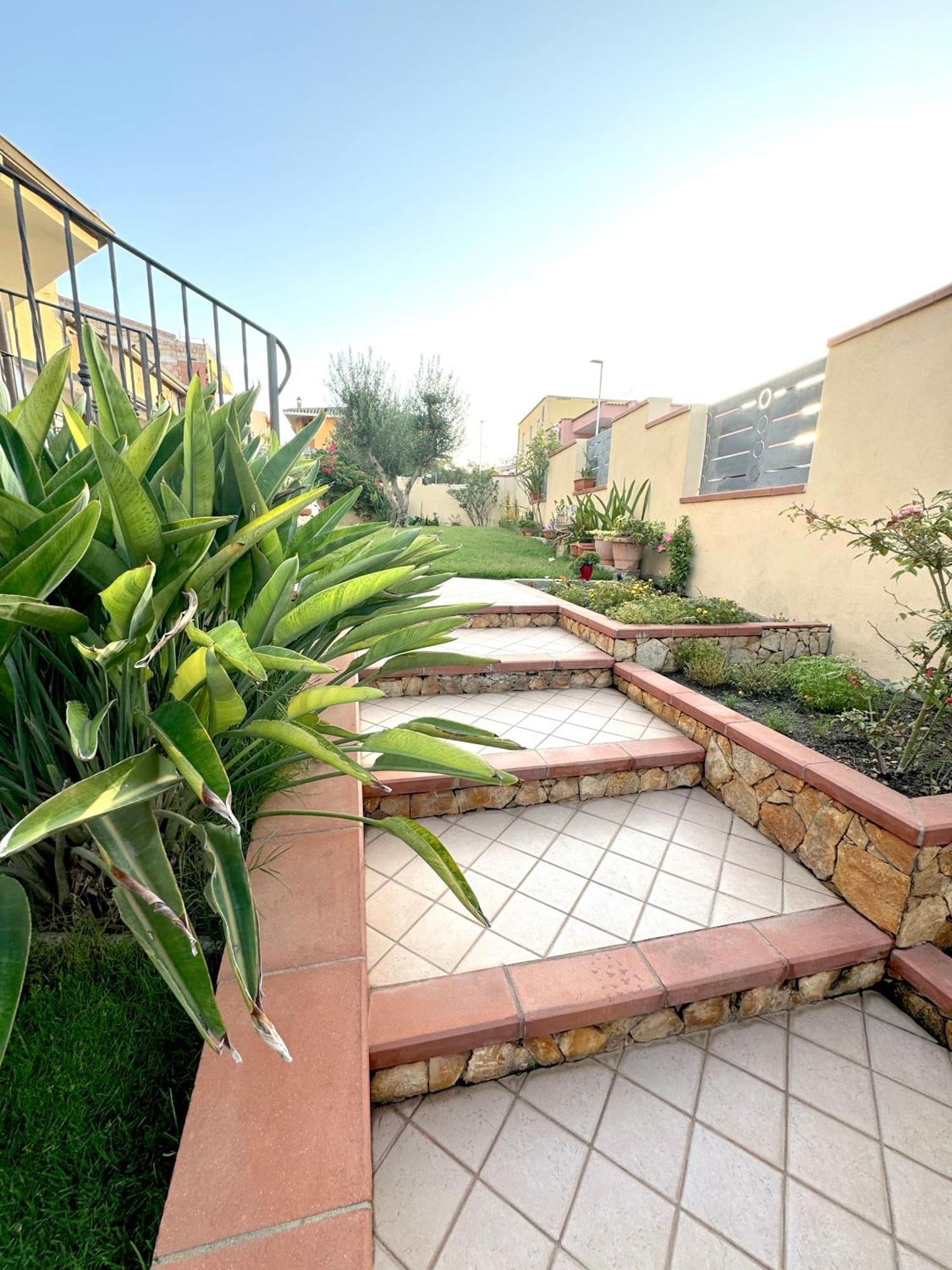 Rosa'S House - Zona Ospedaliera Leilighet Cagliari Eksteriør bilde